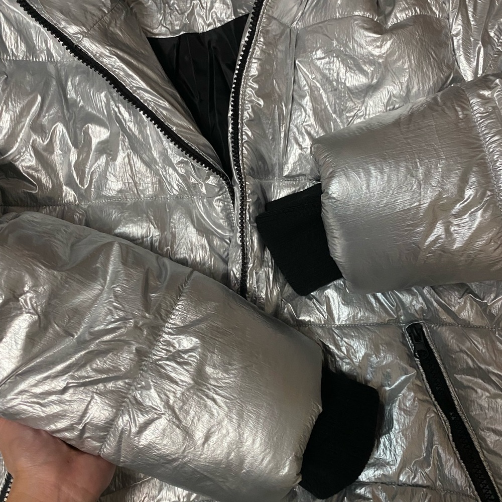 Metallic Jacket - Picture 2 of 3
